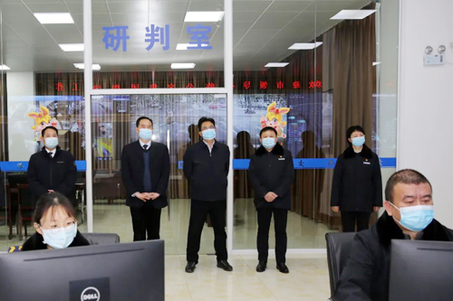 新春第一天！市長(zhǎng)徐衣顯來(lái)集團(tuán)看望慰問(wèn)